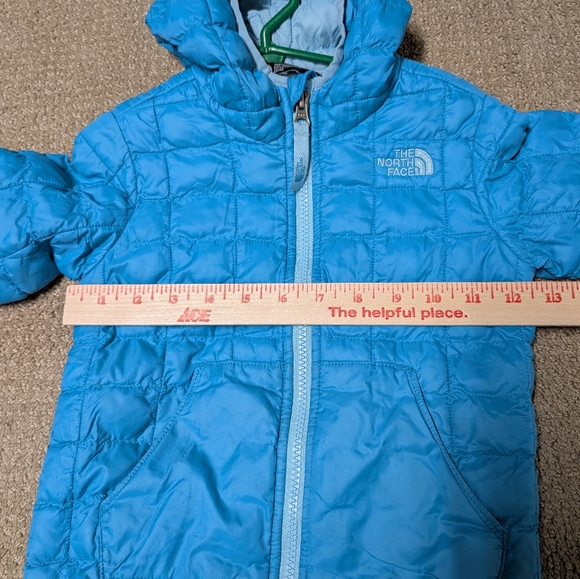 The North Face Toddler Girls 4T Thermoball Quilted Puffer Jacket Hood Teal Blue - Picture 3 of 7